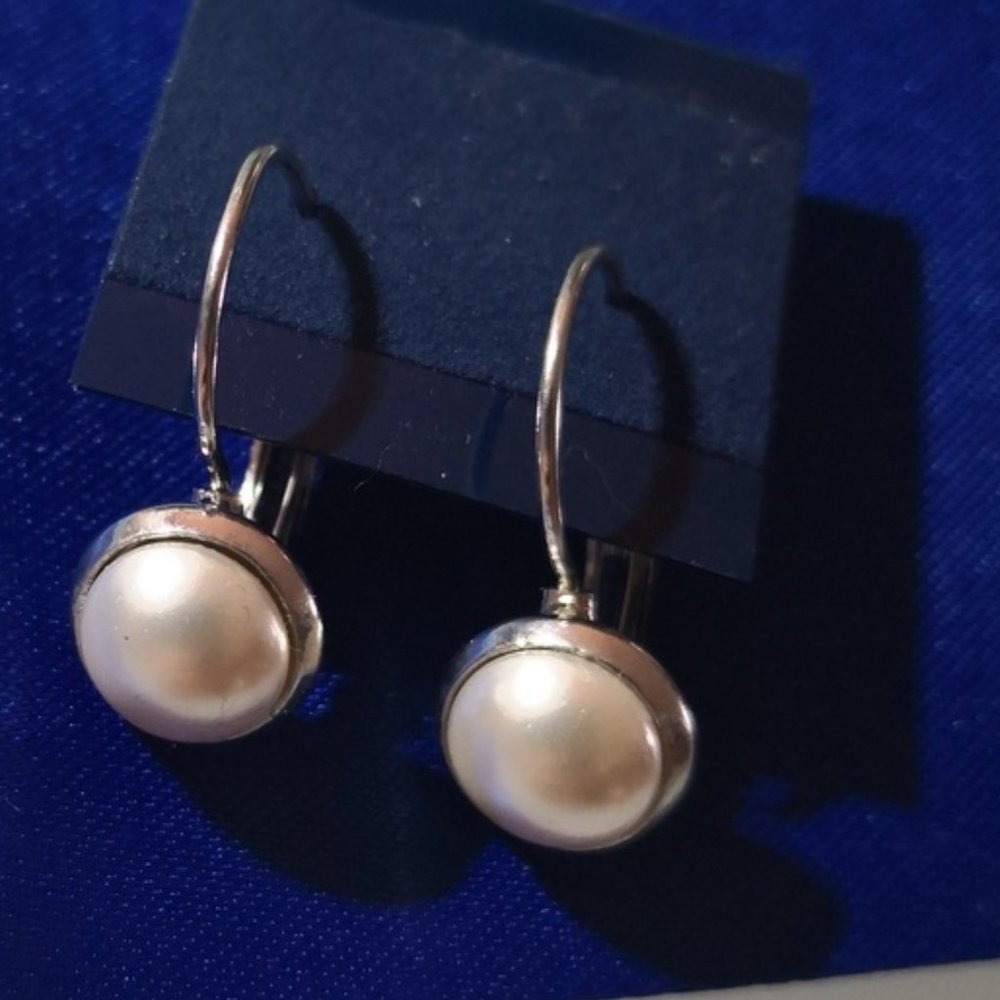 New! Sleeping Beauty Pearl Hoop Earrings | Large Creamy White Pearls